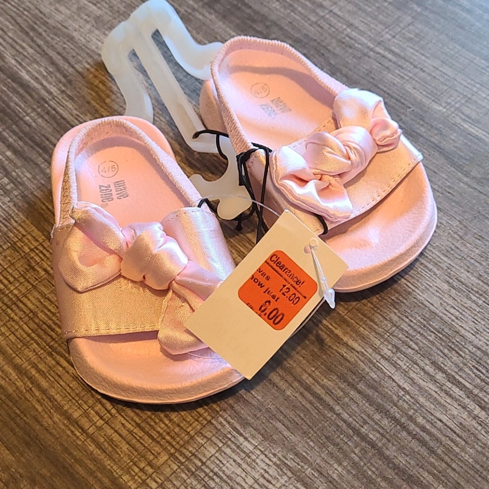 Light pink sandals.